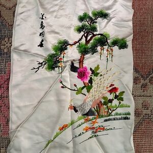 Chinese silk embroidery